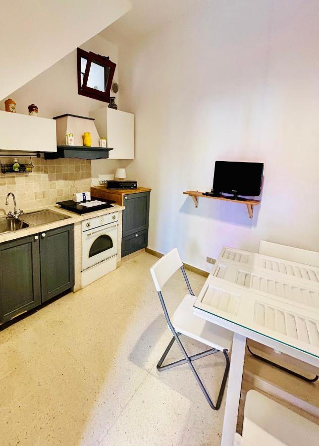 Santa Scolastica Home Бари Екстериор снимка